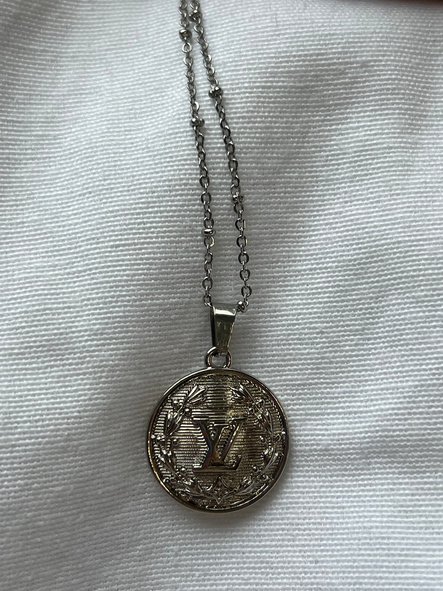 Aphrodite Pendant