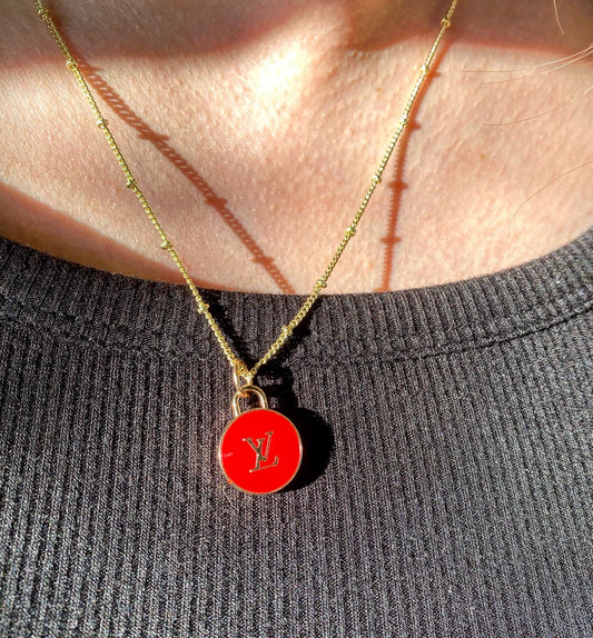 Red Roses Pendant